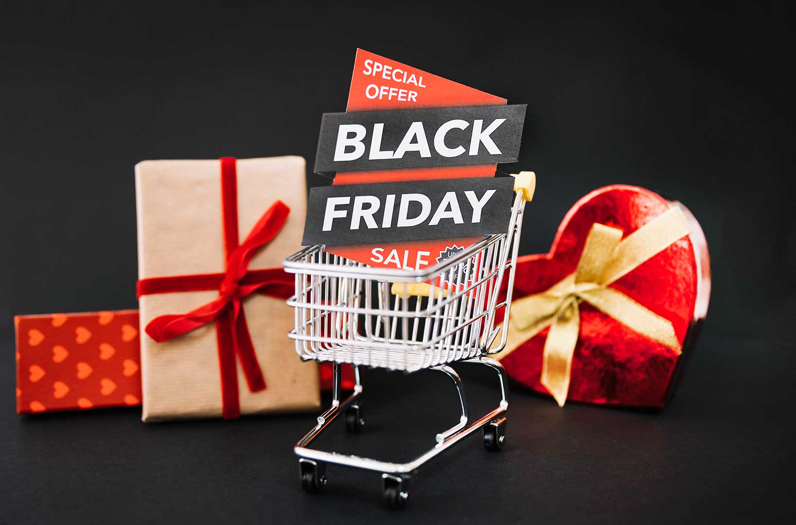 Leia mais sobre o artigo Pesquisa aponta que a Black Friday 2025 deve movimentar R$ 13,6 bilhões