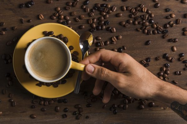 A pesquisa ouviu 646 participantes, que identificaram as principais percepções sobre o universo dos cafés (Imagem: Freepik)