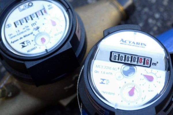 foto hidrometro cedae